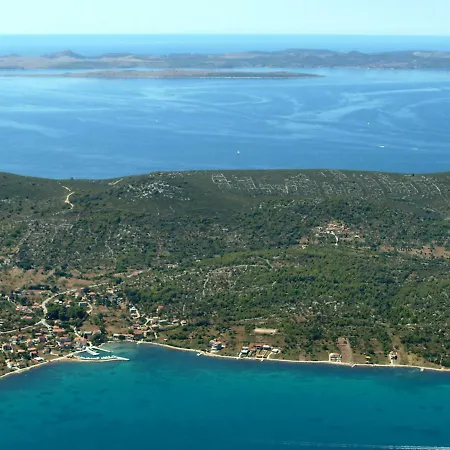 Διαμέρισμα Njofra-1